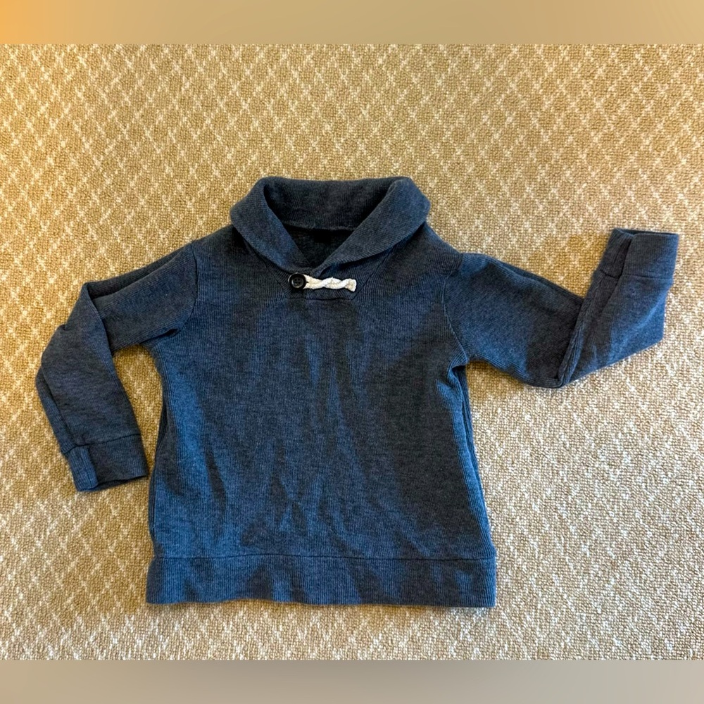GAP Kids dark gray Sweater with dark brown Button Detail